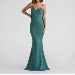 NWT - Kelsie Formal Glitter Mermaid Dress